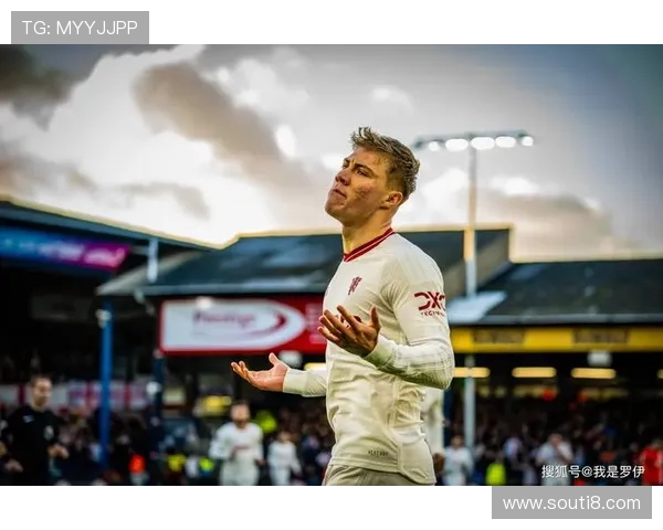 记者称曼联取消滕哈赫制定的开球前四小时必须抵达球场规定